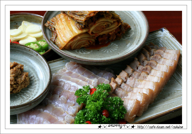 집에서 만드는 홍어삼합 ( 돼지고기 수육 맛있게 삶는 비결)